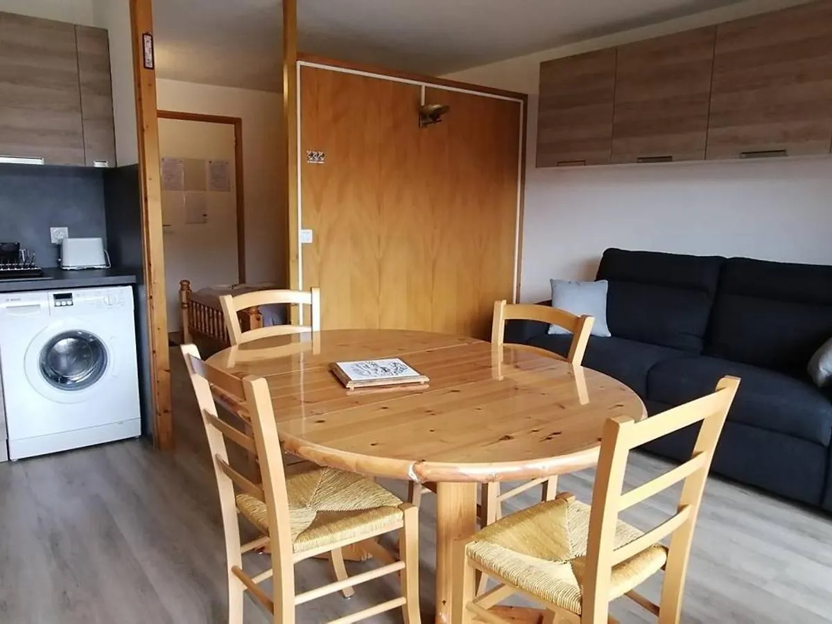 Apartment Studio Chaleureux Proche Des Pistes Avec Piscine Et Parking - Fr-1-573-89 Saint-Jean-dʼAulps